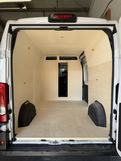 Wandverkleidung Ducato L2H2 mit Radkasten-Ausschnitt