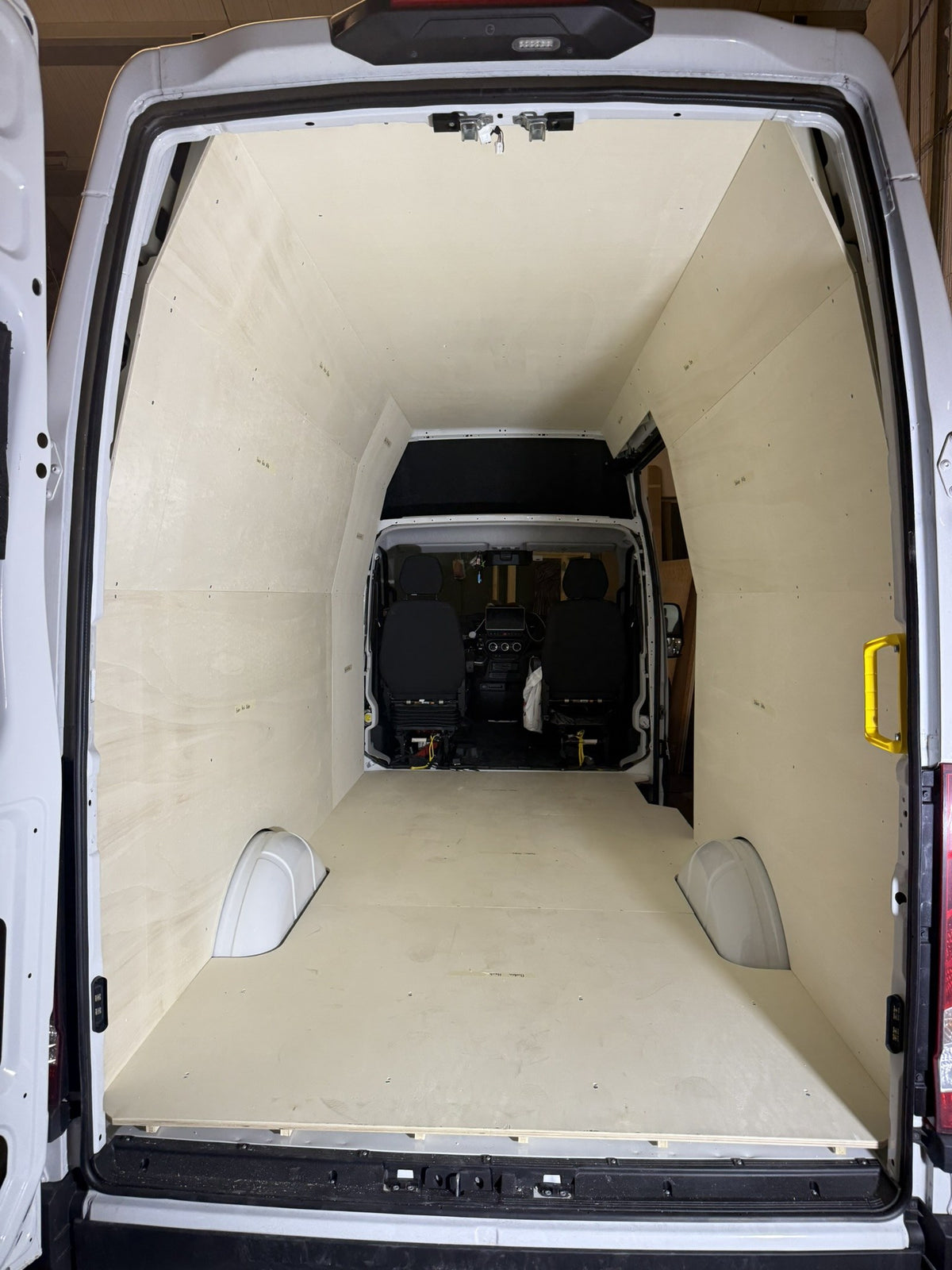 Wand- und Deckenverkleidung Iveco Daily