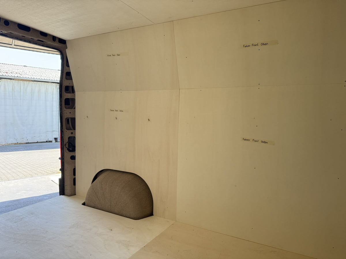 Bodenplatte und Wandverkleidung Ducato, Detail Radkasten